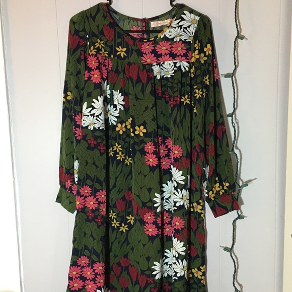 Traffic People Mod Inspired Floral Light Dress - Picture 1 of 5